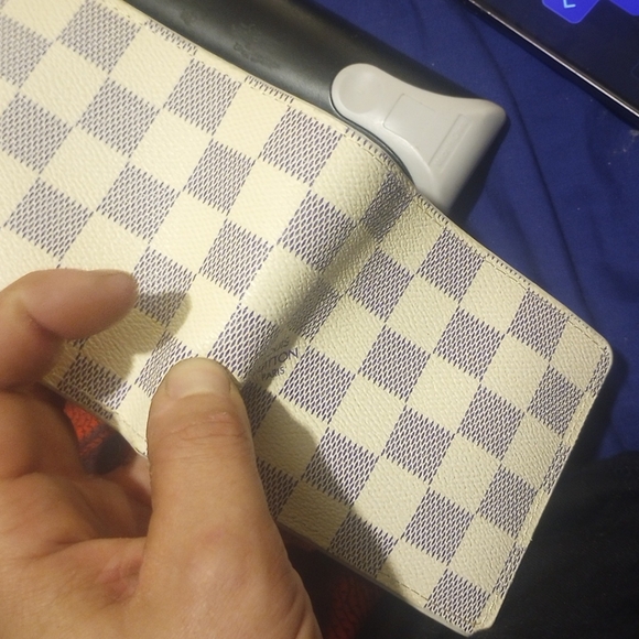 Louis Vuitton Damier Azur Multiple Wallet/ billfold 1214lv31 - Picture 2 of 15